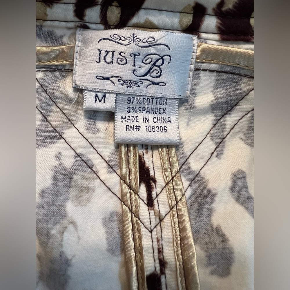 Just B Leopard Print Crop Jacket Women’s Size M Gold Metallic Accents 3/4 Sleeve - Picture 6 of 9